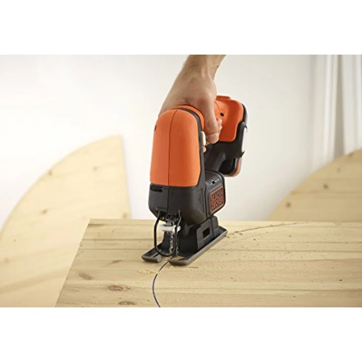 Black & Decker BDCJS12N Akku-Stichsäge (12 V, mit Sägeblasfunktion, hohe Laufruhe & vielseitig einsetzbar mit werkzeuglosem Sägeblattwechsel, inkl. 1 Holzsägeblatt, ohne Akku und USB-Ladekabel) – Bild 3