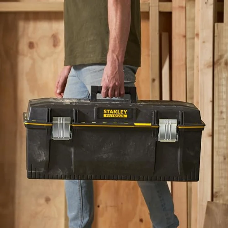 Stanley FatMax Werkzeugbox (71 x 31 x 29 cm, spritzwassergeschützer Koffer, robuste nicht-rostende Metallschließen, Box mit Gummiabdichtung für mehr Schutz) 1-93-935 – Bild 5