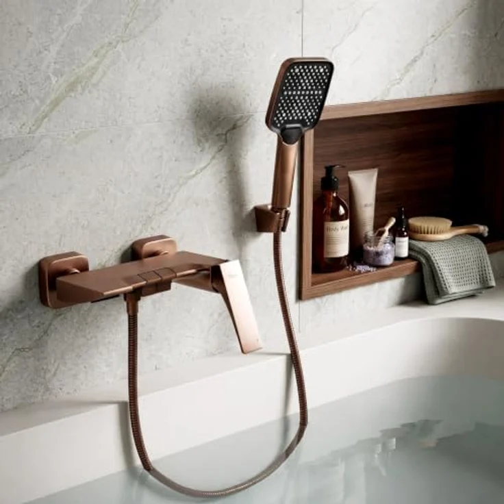 wohnwerk.idee Wannenarmatur Joe PREMIUM, Wasserfallauslauf für Wandmontage, robuste PVD-Beschichtung – Bild 3