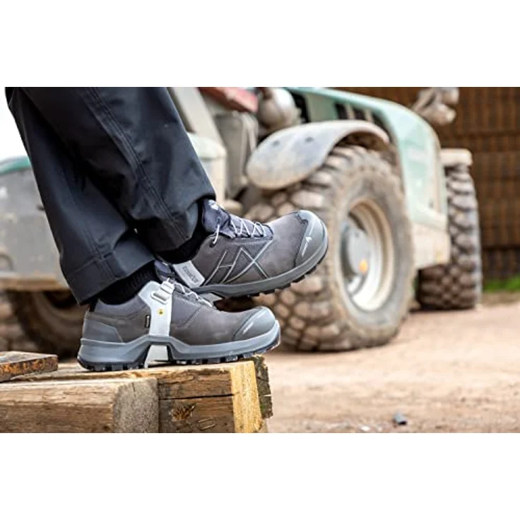 Haix CONNEXIS Safety+ GTX Low, Sicherheitsschuh mit GORE-TEX® Innenfutter, grau/silber, rutschfeste Sohle und Nano-Carbon-Schutzkappe – Bild 3