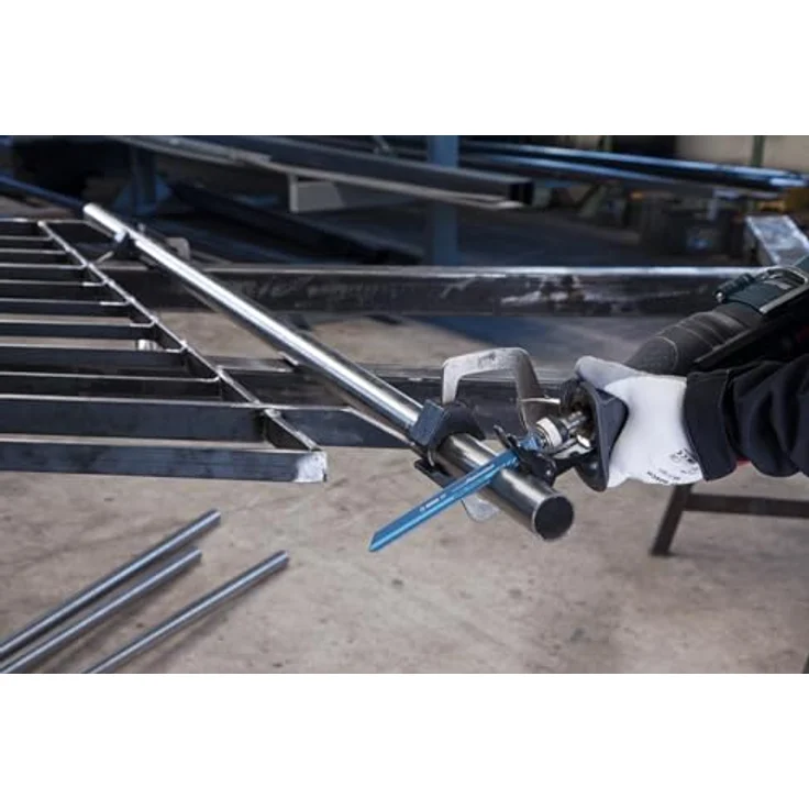 Bosch Professional Säbelsägeblatt S 922 EHM Endurance for Stainless Steel (für Edelstahl, 150 x 19 x 1 mm, Zubehör Säbelsäge) – Bild 3