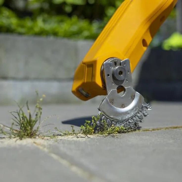 Batavia 12V Fixxbrush – Leistungsstarke Unkrautbürste mit schwingendem Bürstenkopf, ergonomischem Griff und kompatiblem Fixxpack-Akkusystem – Bild 3