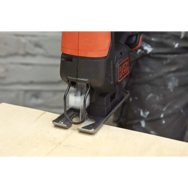 Black & Decker BDCJS12N Akku-Stichsäge (12 V, mit Sägeblasfunktion, hohe Laufruhe & vielseitig einsetzbar mit werkzeuglosem Sägeblattwechsel, inkl. 1 Holzsägeblatt, ohne Akku und USB-Ladekabel) – Bild 5