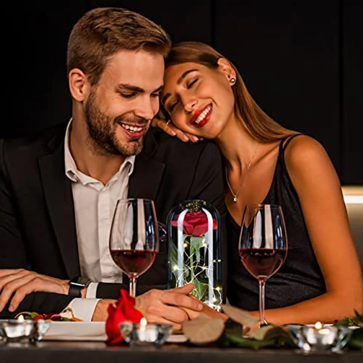 relaxdays Kunstblume Ewige Rose im Glas mit Licht, Höhe 22 cm, handgefertigt aus hochwertigen Materialien, romantische Atmosphäre (Rot) – Bild 4