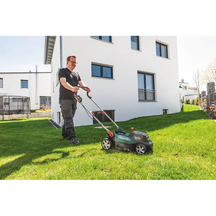 Metabo Akku Rasenmäher RM 36-18 LTX BL 36 (2x 18 Volt Li-Ion für Grundstücken bis 350 m², Schnittbreite: 36 cm, Mulchfunktion, bürstenloser Motor) ohne Akku und Ladegerät, im Karton – Bild 11