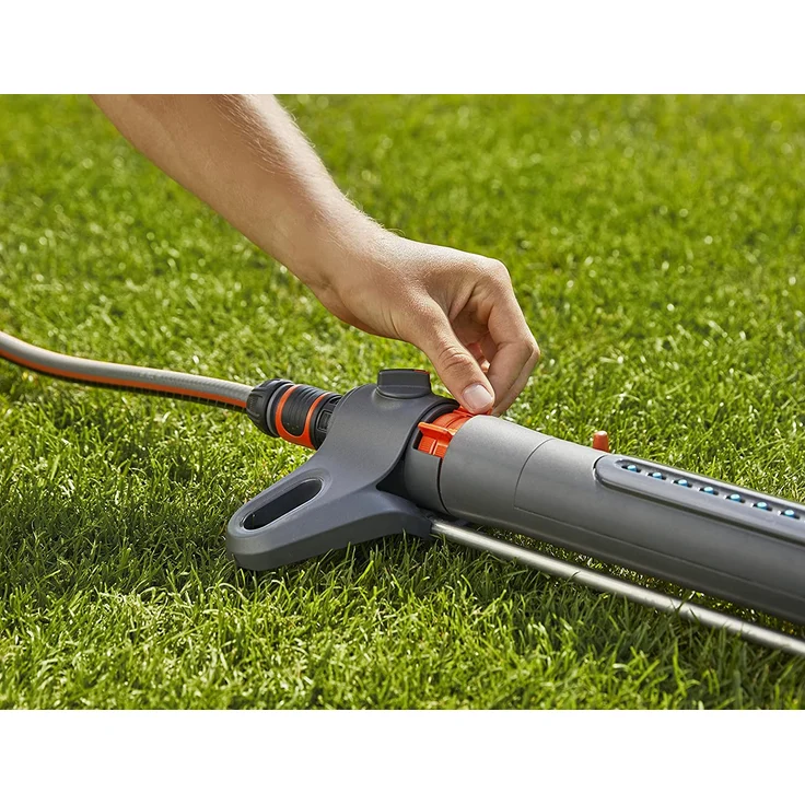 GARDENA Viereckregner AquaZoom L: Regner zur Bewässerung von Flächen von 28-350 m², Reichweite 7-21 m, Sprengweite 4-17 m, integrierter Metallfilter (18714-20) – Bild 6