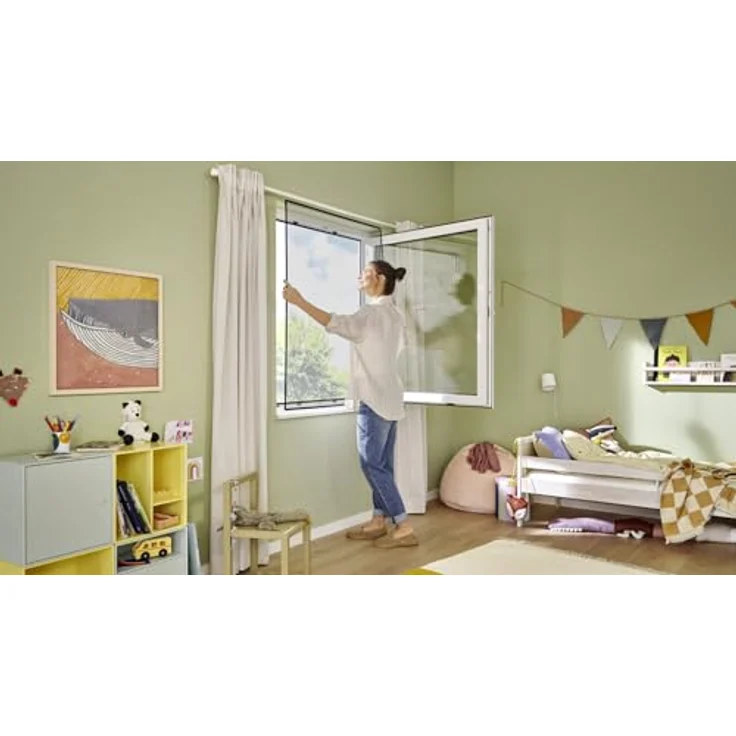 tesa Insect Stop Clip On - Fliegengitter zum Einklicken am Fenster - zuschneidbarer Rahmen, Netz aus langlebigem Fiberglas, Selbstklebende Halte-Klips - 1 x 1,2 m - Anthrazit – Bild 4