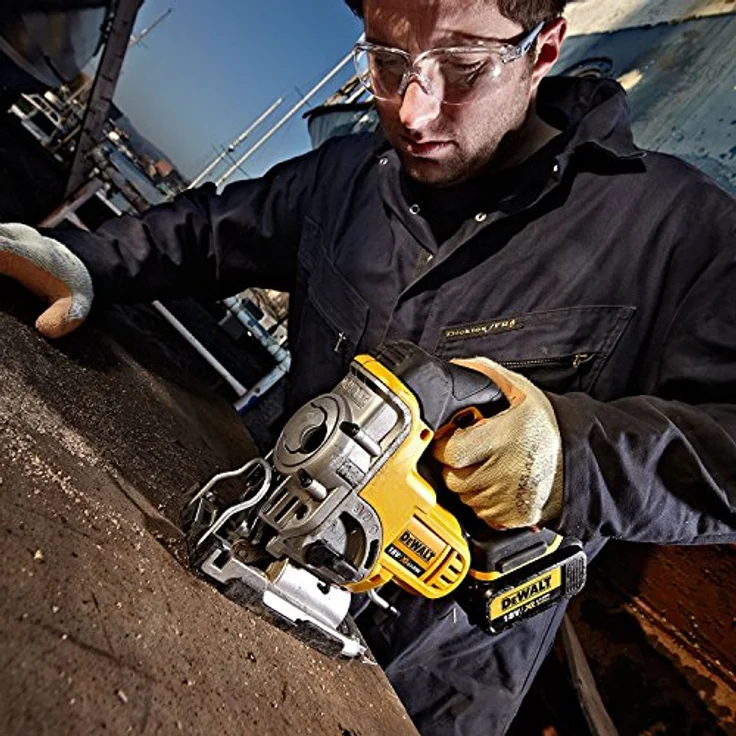 DeWALT Kit DCK699M3T, Elektrowerkzeug-Set mit DCD795 (Schlagbohrschrauber) und DCS391 (Handkreissäge), 6-teilig, inkl. 3 x 4,0 Ah Akku und 2 x TSTAK VI – Bild 6