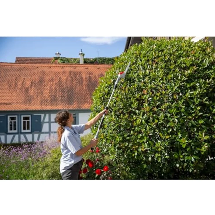 IKRA Akku Grasschere & Buschschere IGBS 1210F, 2in1 Gartengerät mit Teleskopverlängerung und 200 Minuten Akkulaufzeit – Bild 2