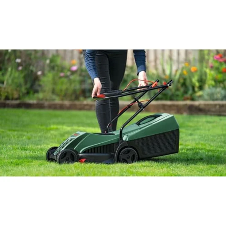 Bosch Home & Garden EasyRotak 32-205, Sichelmäher mit 1.200 Watt Motor, 32 cm Schnittbreite, dreistufige Schnitthöhenverstellung und 31 Liter Grasfangbox – Bild 4