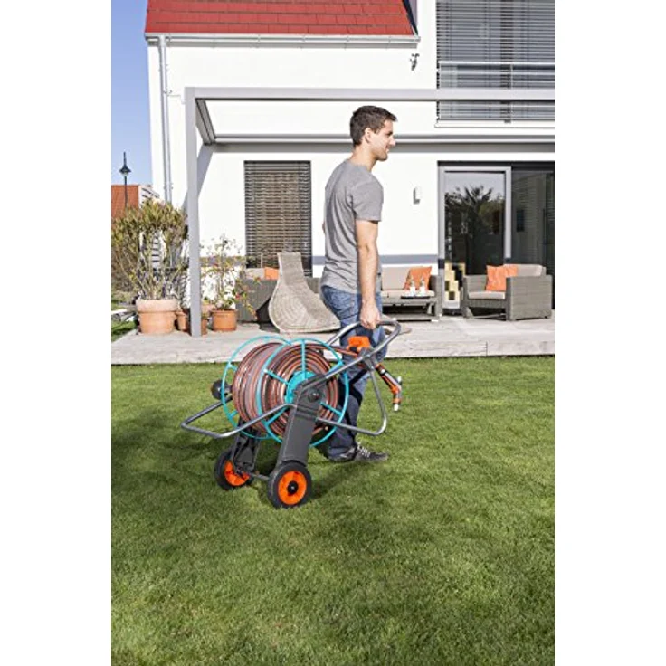 GARDENA Metall Schlauchwagen 100: Stabile, beschichtete Schlauchtrommel, abgewinkelter Schlauchanschluss, Handkurbel, Max. 100 m 1-2 Zoll, 80 m 5-8 Zoll, 50 m 3-4 Zoll, 25 m 1 Zoll (2674-20) – Bild 6