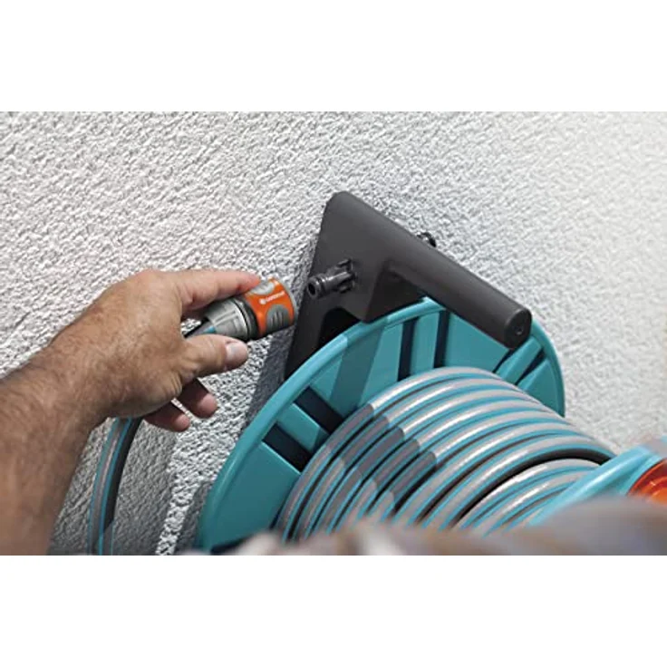 GARDENA Classic Wand-Schlauchtrommel 60 mit Schlauchführungsrolle: Für die einfache Wandmontage, mit Nachtropfstopp, Anschluss abgewinkelt, hohe Kapazität, platzsparend (2650-20) – Bild 4