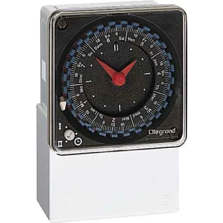 Legrand MaxiRexT/49750, Analogschaltuhr mit netzsychroner Ganggenauigkeit und 30 Minuten kürzester Schaltzeit, IP20 – Bild 1