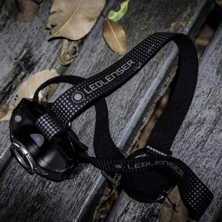 Ledlenser MH11, Stirnlampe mit 750 lm, aufladbar, Bluetooth, Boost Modus, magnetisches Ladekabel, Aluminium Kühlkörper, RGB-Frontlicht, Batteriestatusanzeige – Bild 3