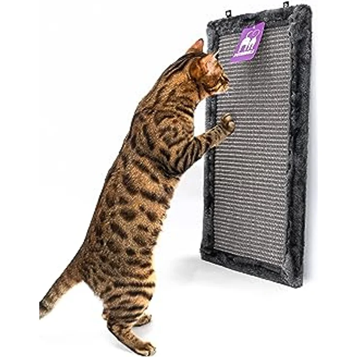 Petrebels Kratzbrett für Katzen 57 cm Höhe Qualität Sisal Eck-Kratzbrett mit Kratzteppich und Premium Plüsch für Zimmerecken in Geschenkbox Kratzbrett Wand Farbe Grau – Bild 3