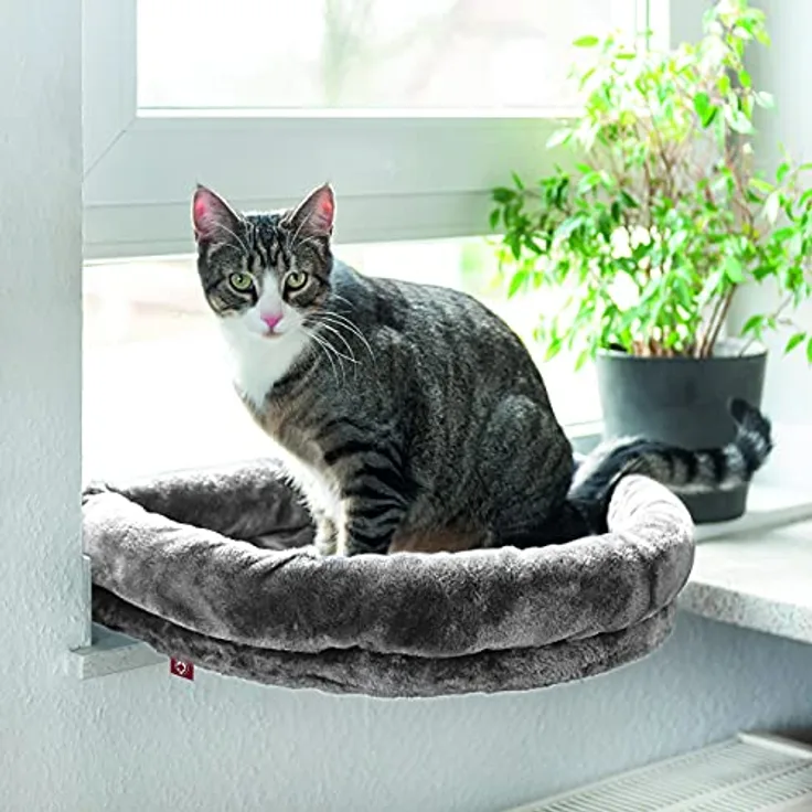 CanadianCat Company | LOVESEAT Katzen Fensterliege - Hängebett für Katzen mit weicher Polsterung für die Fensterbank - einfache Befestigung | hellgrau | 55 x 47 x 7 cm