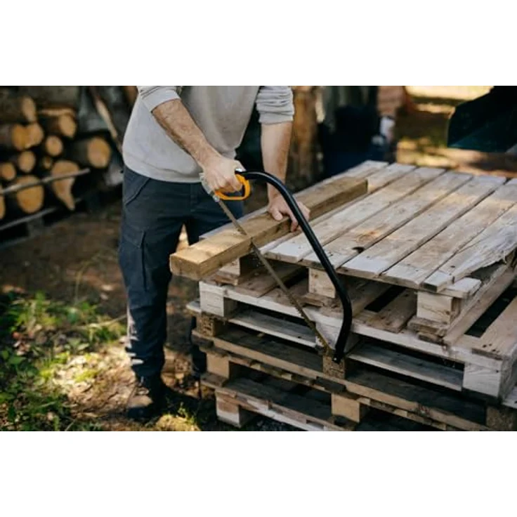 Fiskars Bügelsäge mit feststehendem Blatt für feuchtes Holz, Länge: 53 cm (21 Zoll), Inklusive Sägeblattschutz, Hochwertiger Stahl, Schwarz-Orange, SW30, 1001621 – Bild 4