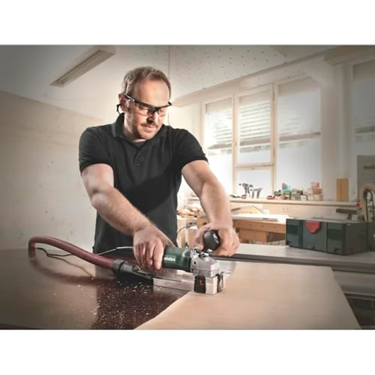 Metabo Lackfräse LF 850 S, zum Bearbeiten von unbehandeltem Holz, mit Metabox, Stufenlose Einstellung der Tiefe, Fräse 601049500 – Bild 2