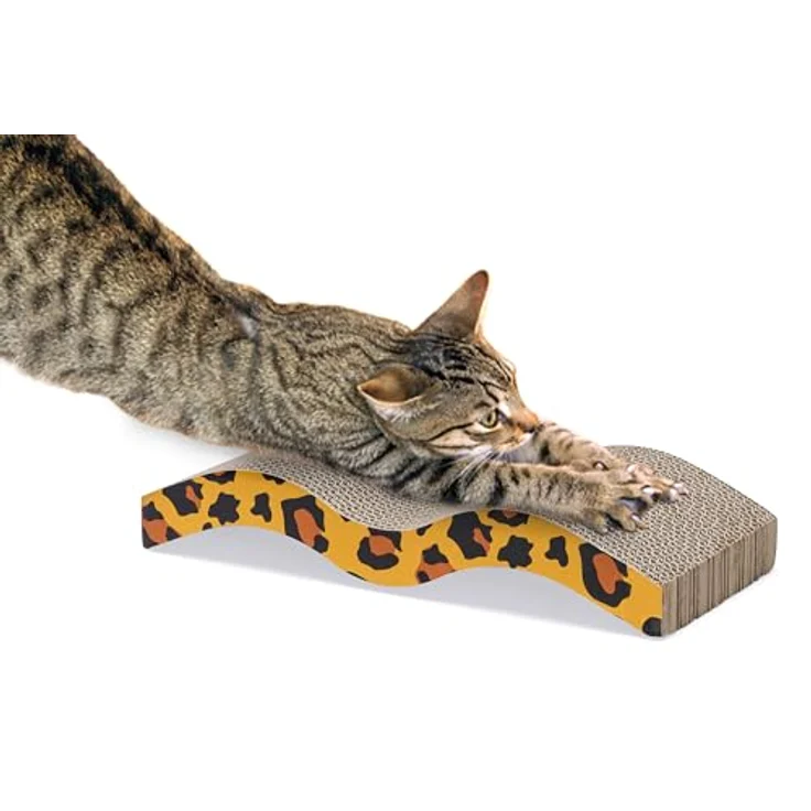 Karlie Karton Kratzbrett Leopard 40 x 19 x 4 cm, Umweltfreundliches Kratzbrett aus recyceltem Karton, inkl. Catnip in Tütchen – Bild 1