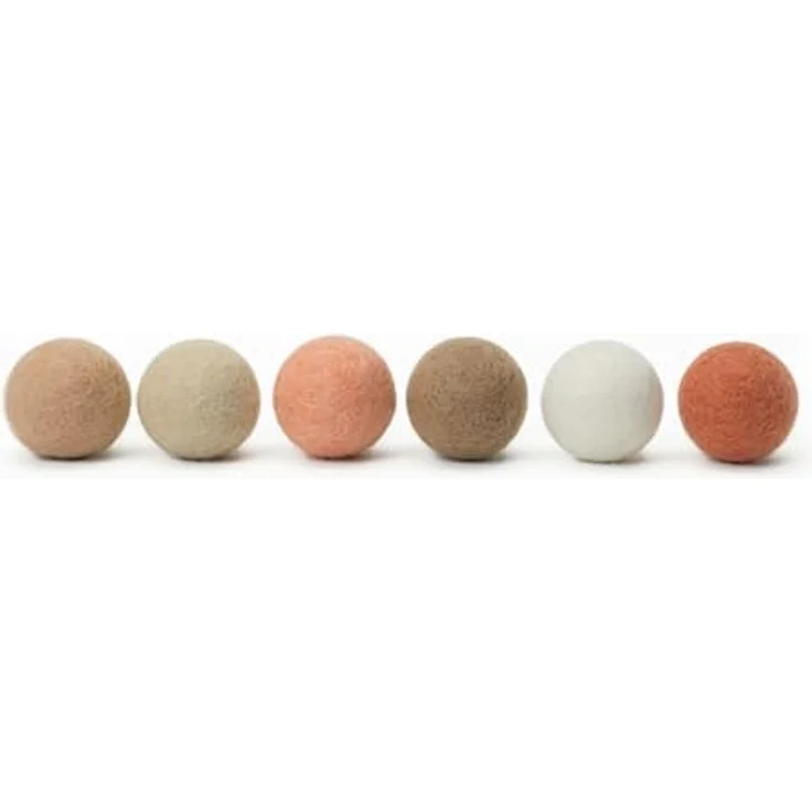 LucyBalu® Filzbälle für Katzen, 6er Set aus 100% Wolle, natürliche Spielbälle in Peach Fuzz, Fair Trade aus Nepal – Bild 1