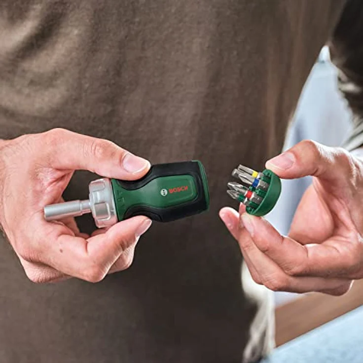 Bosch Stubby Ratschenschraubendreher mit Bit Magazin, 6-teilig - Kompakter Ratschenschraubendreher mit hohem Drehmoment, ergonomisch, magnetischer Bithalter, 6 Bits (PZ1/2, PH2, SL4, TX25, HEX5) – Bild 3