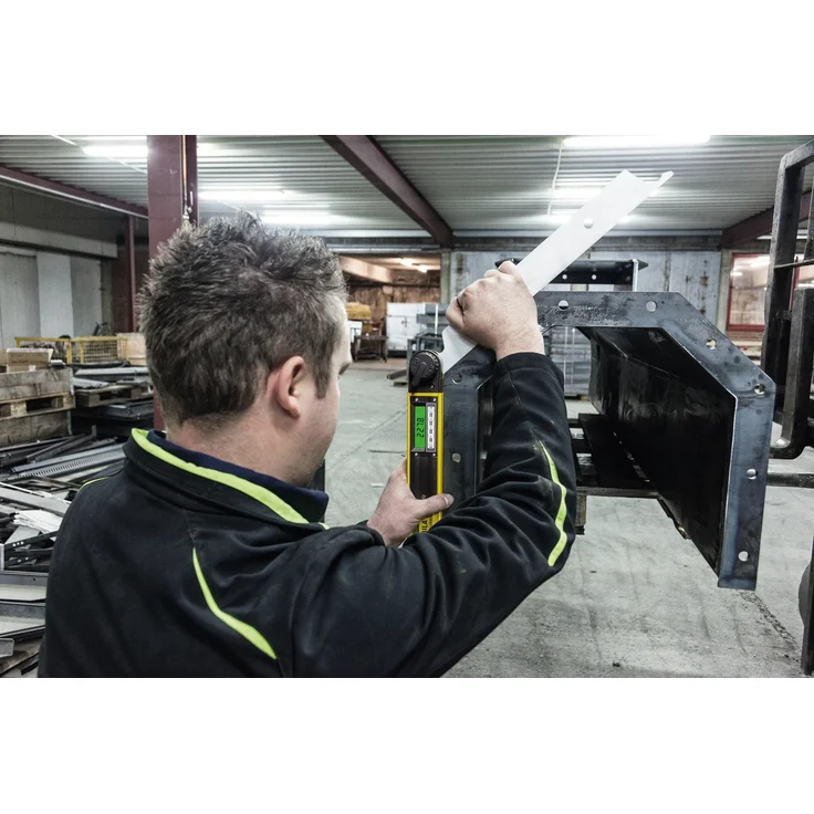 STABILA Elektronischer Winkelmesser TECH 700 DA, 45 cm, 1 Digital-Display, Messbereich: 0° – 270°, Anzeige-Modus: Grad, 1 Horizontal-Libelle, 1 Vertikal-Libelle, Schutzklasse IP 54, Tasche - Preisvergleich – Bild 9