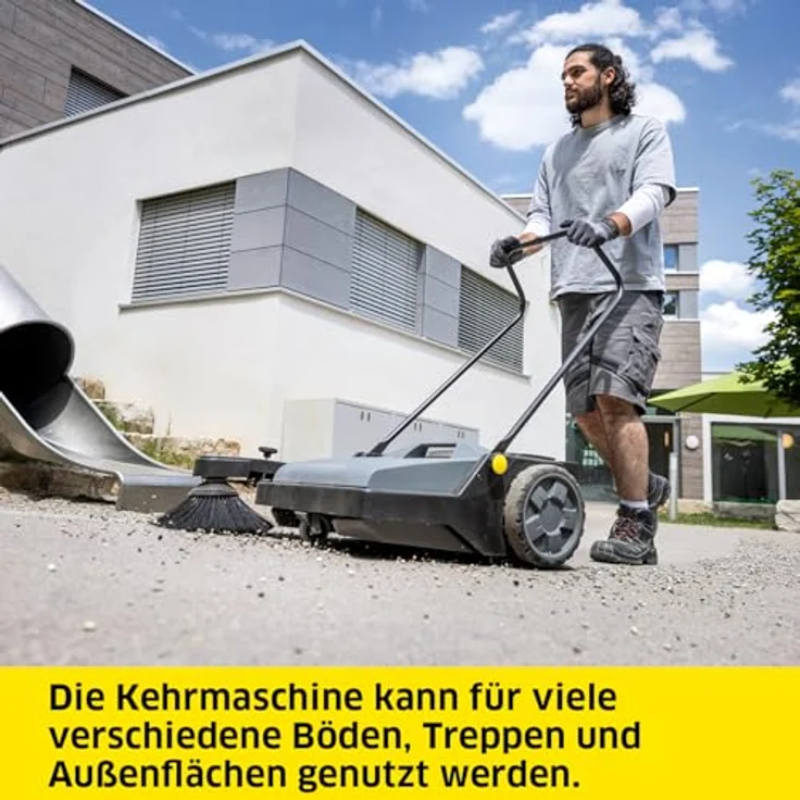 Kärcher Handkehrmaschine KM 70/15 C Classic, kompakte Kehrmaschine für Innen- und Außenbereich mit justierbarem Seitenbesen und ergonomischem Schubbügel – Bild 8