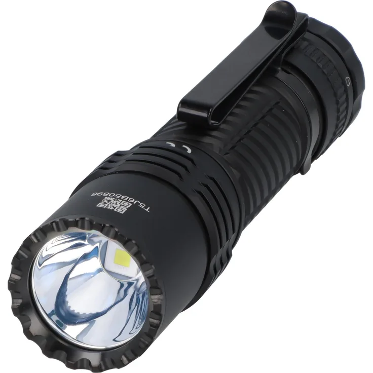 AceBeam T37, Taschenlampe mit 4000 Lumen, Reichweite 440 Meter, schwarz, mit USB-C und 5 Modi