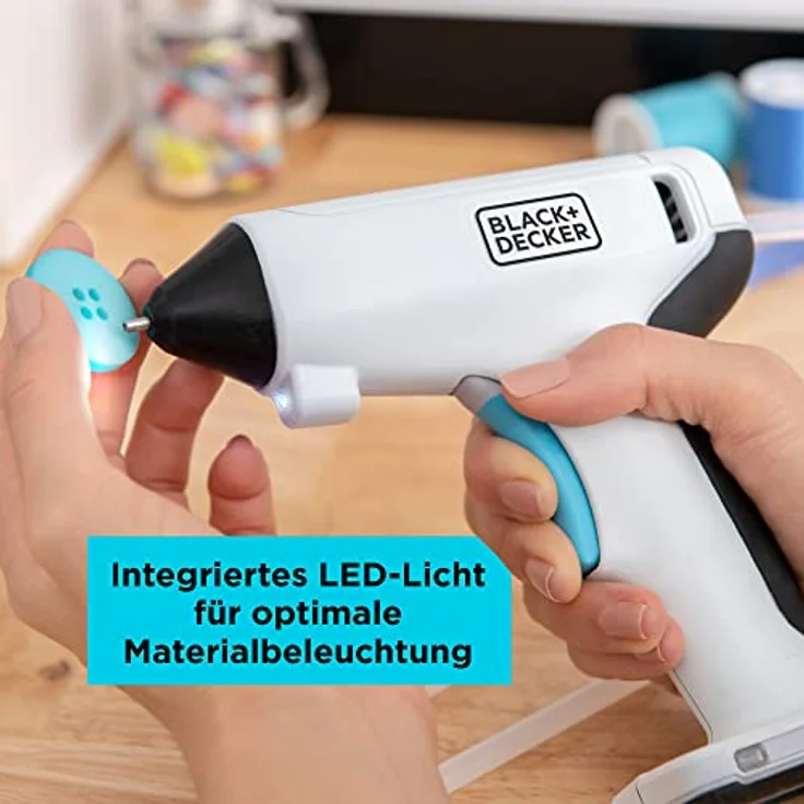Black+Decker 3.6V Akku-Heißklebepistole BCGL115 (kabellos, für Bastel-, Deko- & Reparaturarbeiten, selbststehend, automatische Abschaltung, mit integriertem LED-Licht, inkl. USB-C Kabel & Klebestifte) – Bild 4