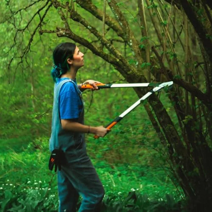 Fiskars PowerGear X Bypass-Getriebeastschere für frisches Holz, Antihaftbeschichtet, Gehärteter Präzisionsstahl, Länge 80 cm, Schwarz-Orange, LX98-L, 1020188 – Bild 7