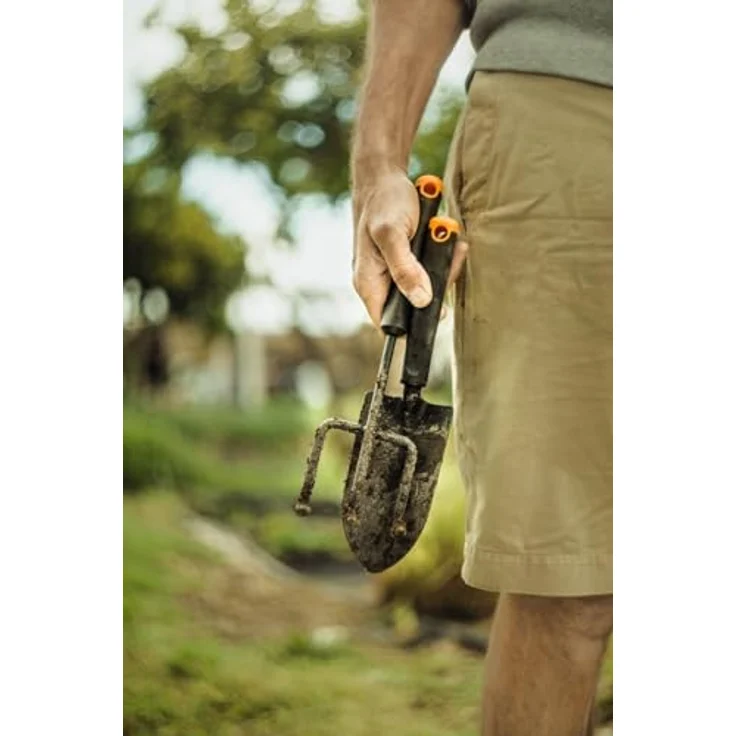 Fiskars Blumenkelle, Für harte Böden, Länge 30 cm, Langlebiger Stahlkopf-Kunststoff Griff, Schwarz-Orange, Ergo, 1027017 – Bild 5