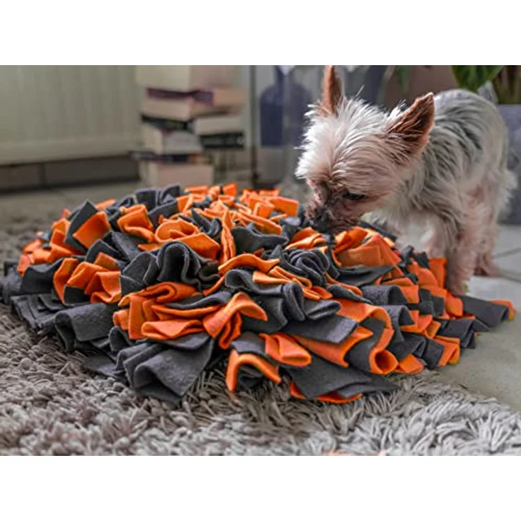 TrendPet Schnüffelteppich Schnüffelmatte für Hunde 48x48 cm 10 cm dick und rutschfest (Orange) – Bild 4