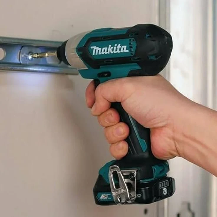 Makita CLX224SMJ Set mit 2 Maschinen BL1040B (DF333D + TD110D) + 2 Akkus 12 V 4 Ah Li-Ion + Makpac – Bild 2