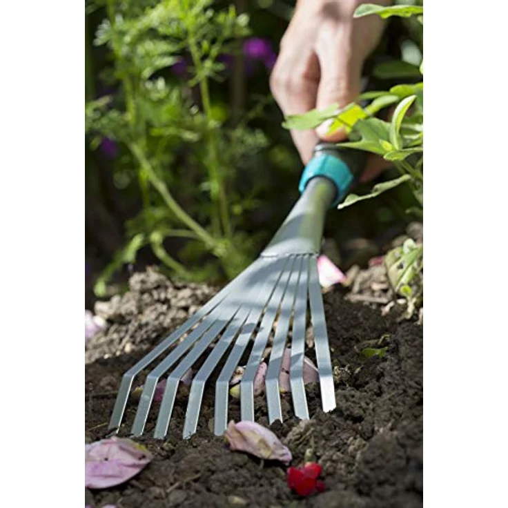 GARDENA Comfort Kleingeräte-Set: ideales Set für Blumenbeet und Balkon bestehend aus Blumenkelle, Kleinbesen und Blumenrechen (8964-60) – Bild 5