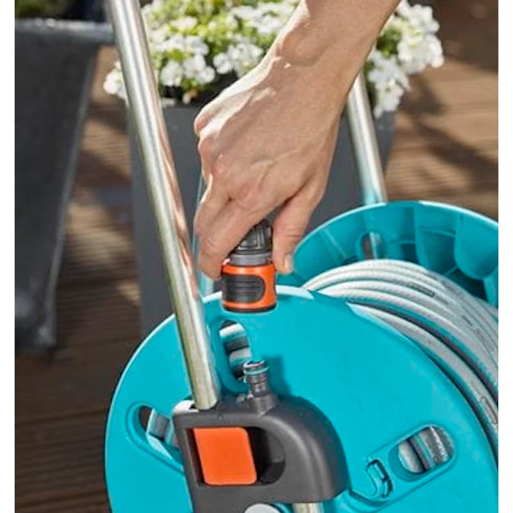 GARDENA Schlauchwagen CleverRoll S Set mit 20 m GARDENA Classic-Schlauch 13 mm (1/2''), Systemteilen und Spritze (18502-20) Nachtropfstopp Knickschutz Frostsicher – Bild 10