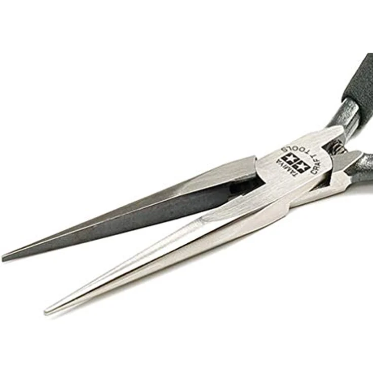 Tamiya Spitzzange Needle Nose w/ Cutter II, Chrom-Vanadium Stahl, griffiger PVC Griff, für Stahldraht bis 1.2 mm, Kupfer bis 1.3 mm – Bild 2