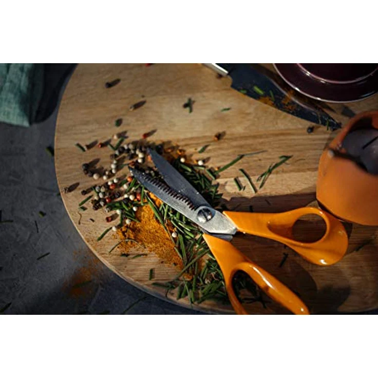 Fiskars Universalschere mit gezahnter Klinge, Länge 18 cm, Rostfreie Stahl-Klinge-Kunststoff-Griffe, Orange, Classic, S92, 1000555 mittelgroß – Bild 16
