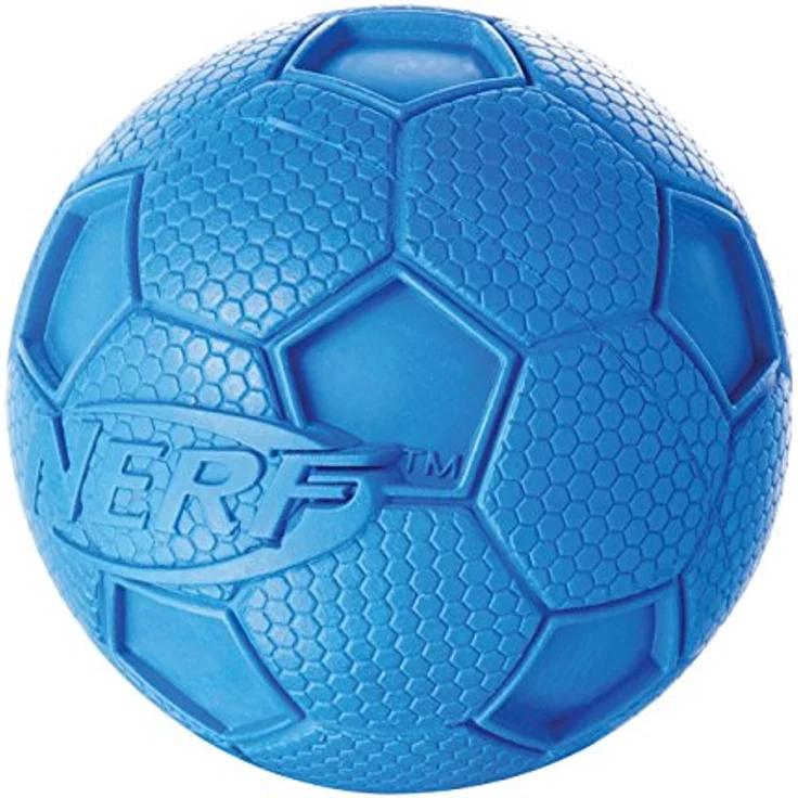 Nerf Dog Hundespielzeug Fussball mit Quietschgeräusch, farblich sortierte Lieferung grün oder blau, 8,2cm – Bild 2