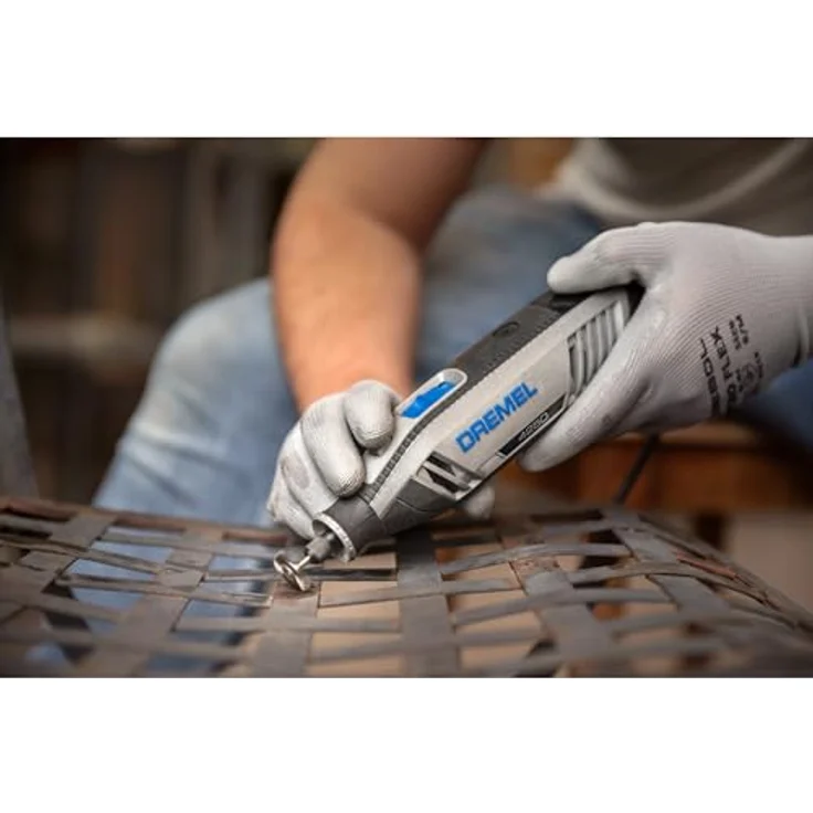 Dremel 428 Stahl-Drahtbürste (Zubehörsatz für Multifunktionswerkzeug mit 2 Stahl-Drahtbürsten 19mm zum Polieren, Glätten, Entfernen von Rost, Metall, Verbindungsstellen und Elektrischen Komponenten) – Bild 2