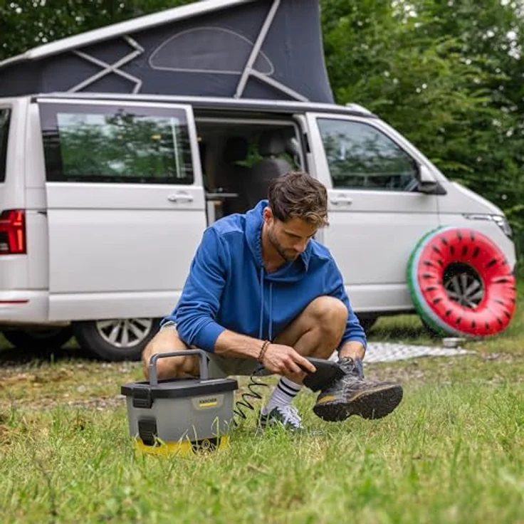 Kärcher Mobile Outdoor Cleaner OC 4 + Adventure Kit, Akku-Druckreiniger mit 8 Liter Wassertank, inkl. Zubehörtasche – Bild 10