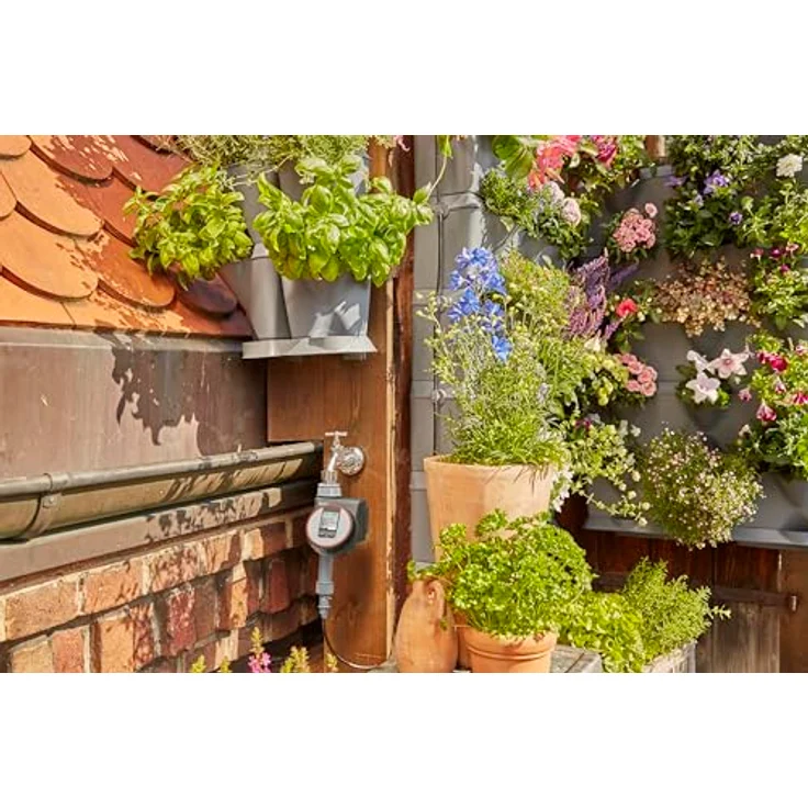 GARDENA NatureUp! Basis Set Ecke: 3Eck-Pflanzbehälter passend zu den vertikalen Pflanzenbehältern, zur Begrünung von Balkon-Innenhof, automatische Bewässerung möglich, einfaches Stecksystem (13153-20) – Bild 9