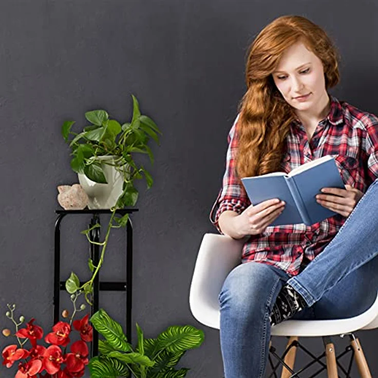 relaxdays Blumenständer Metall Blumentreppe 4 Etagen, Weiß - Pflanzenregal aus pulverbeschichtetem Stahl, für Wohnzimmer, Balkon und Garten geeignet – Bild 4