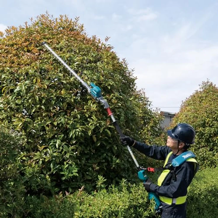 Makita Akku-Heckenschneider 40V XGT UN001GZ 50cm, mit bürstenlosem Motor und schräg geschliffenen Klingen – Bild 12