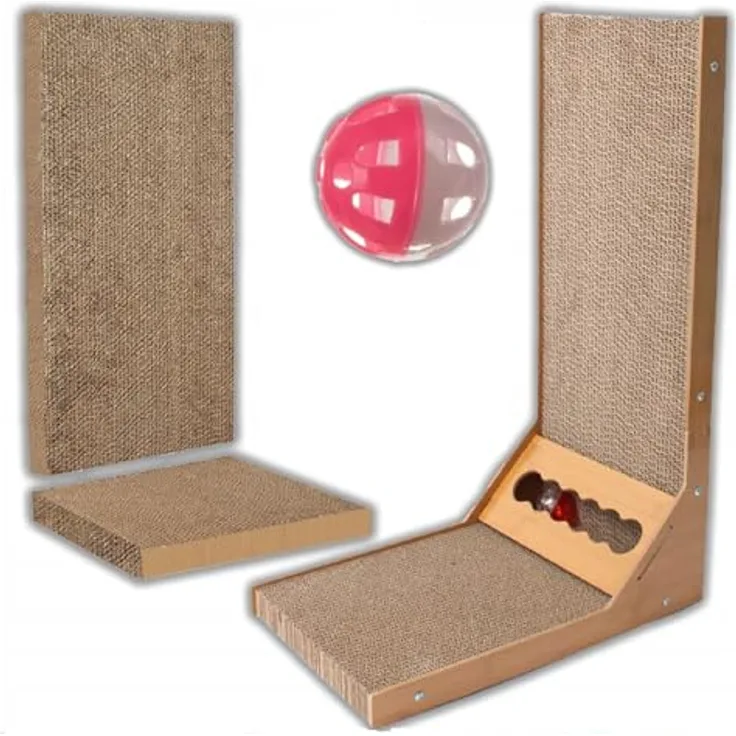 QLS Katzenkratzbrett aus Wellpappe und MDF, L-förmig, mit Spielball und Katzenminze, für große und kleine Katzen