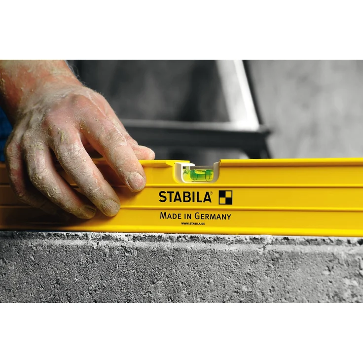STABILA Wasserwaage Type 96-2, 40 cm, extrasteifes Alu-Profil, 1 Horizontal-Libelle, 2 Vertikal-Libellen, stoßdämpfende Endkappen, integrierte Rutsch-Stopper, Made in Germany – Bild 13