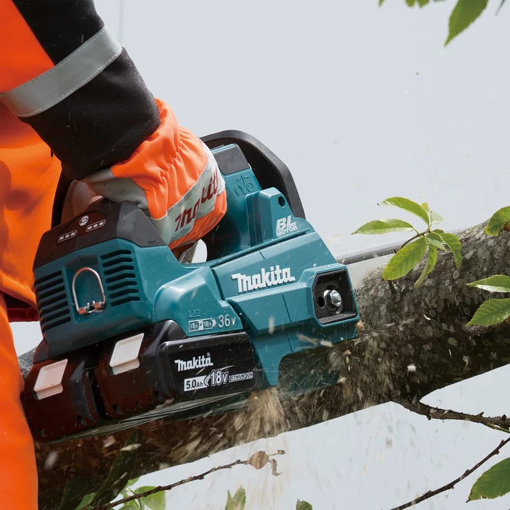 Makita DUC256Z Akku-Kettensäge, 2x18V, 25cm Schwertlänge, ohne Akku und Ladegerät – Bild 2