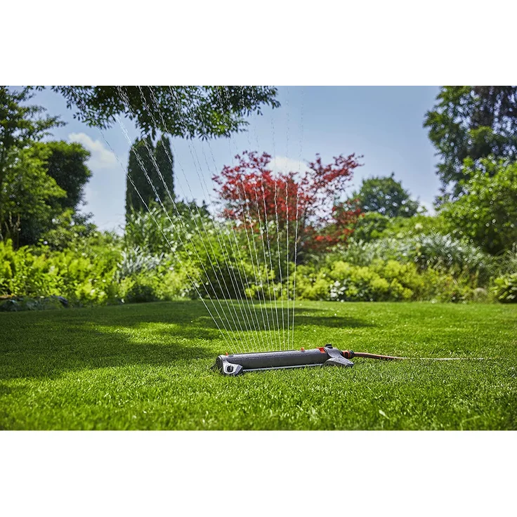 GARDENA Viereckregner AquaZoom L: Regner zur Bewässerung von Flächen von 28-350 m², Reichweite 7-21 m, Sprengweite 4-17 m, integrierter Metallfilter (18714-20) – Bild 2