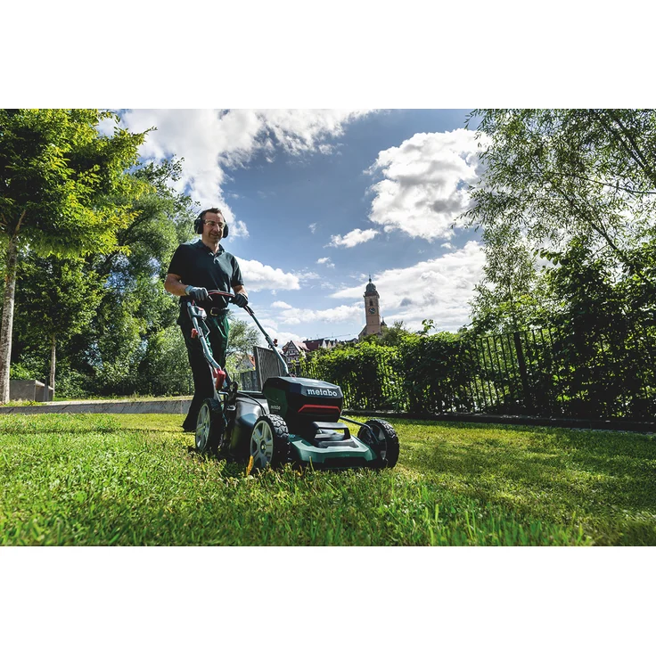 Metabo Akku Rasenmäher RM 36-18 LTX BL 46 (2x 18 Volt Li-Ion für große Flächen bis 800 m², Mulchfunktion, Schnittbreite: 46 cm, bürstenloser Motor) inkl. 2x 5,2 Ah Li-Ion Akku und Ladegerät ASC 145 Duo – Bild 9