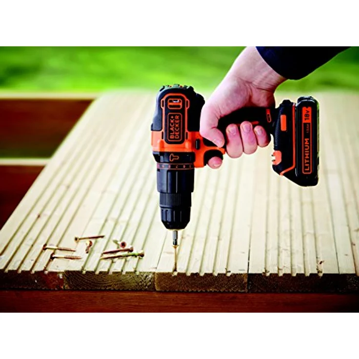 Black?? Akku-Schlagbohrschrauber (18V 1,5Ah, mit 2-Gang Getriebe,variable Drehmomentvorwahl,Softgriff,Doppelbit,inkl. 160tlg. Zubehör im hochwertigen Koffer) BDCHD18BOA-QW – Bild 5