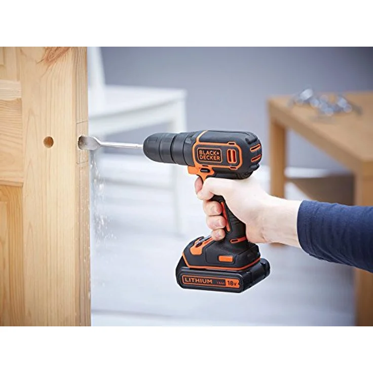 Black+Decker BDCDC18BAFC-QW Bohrschrauber (18V, 2X Li-Ion Schiebe-Akku, Planetengetriebe, LED-Arbeitsleuchte, 1A Ladegerät, 80-TLG. Zubehör im hochwertigen Koffer), 18 V – Bild 7